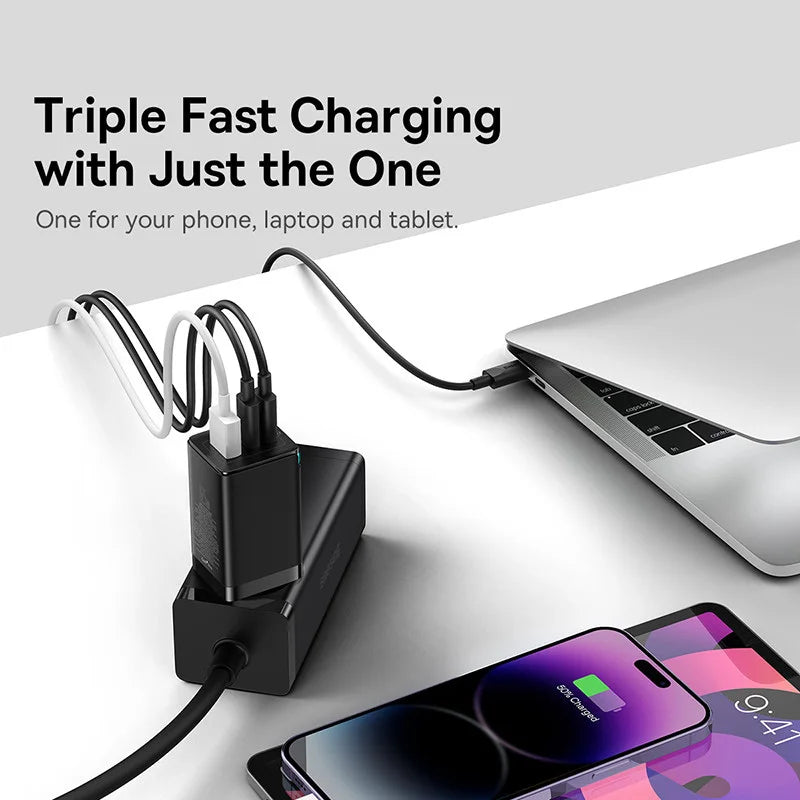 Carregador Rápido Baseus GaN 65W com Portas USB-C/USB e QC 4.0 – Energia e Carregamento